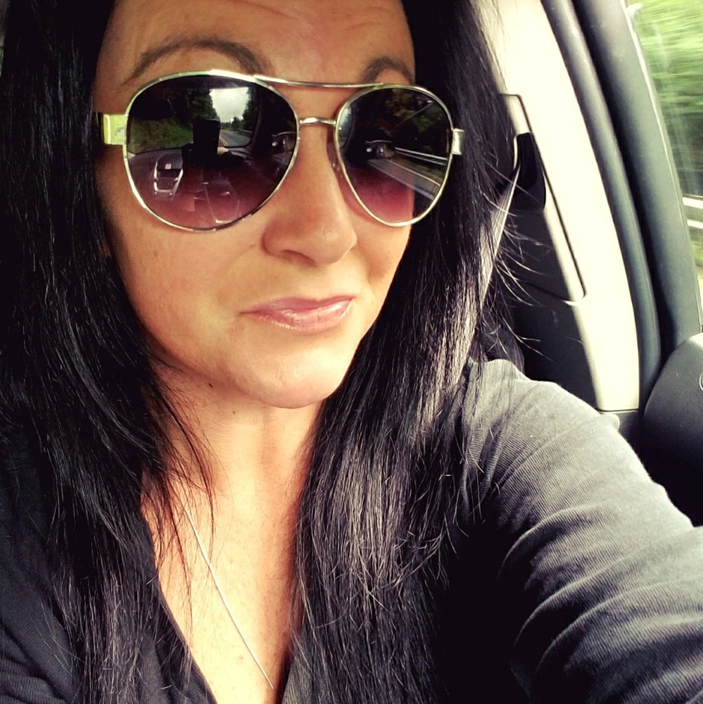 Meet your Posher, Desire